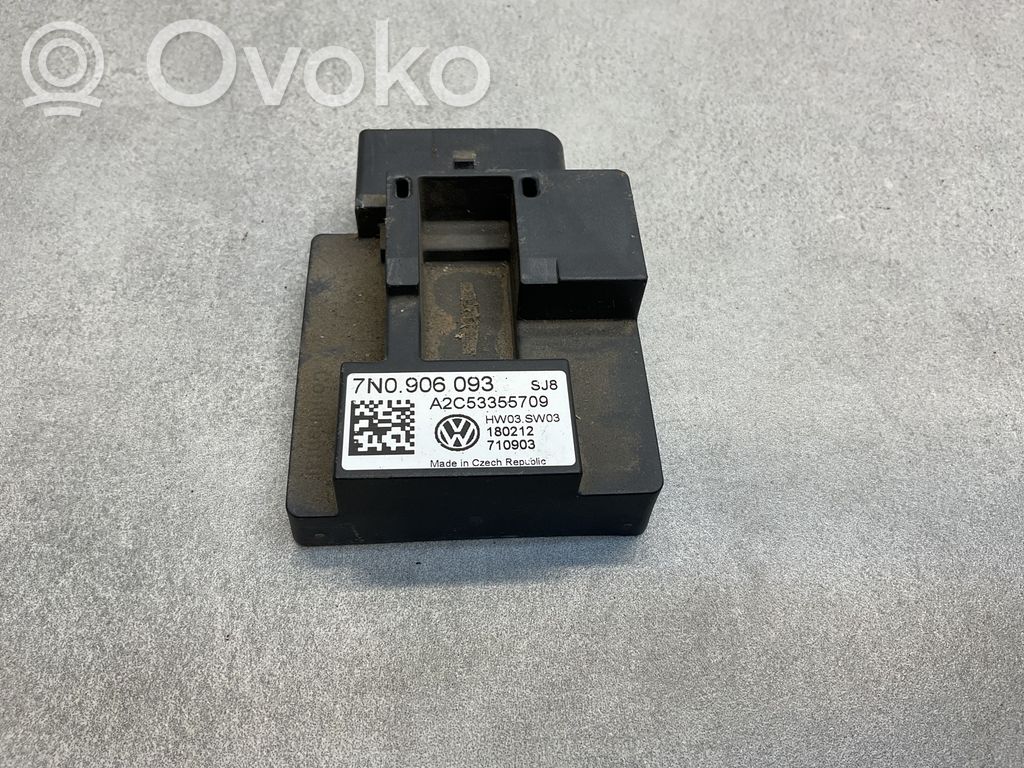 Volkswagen Tiguan Unidad de control/módulo de la bomba de inyección de combustible 