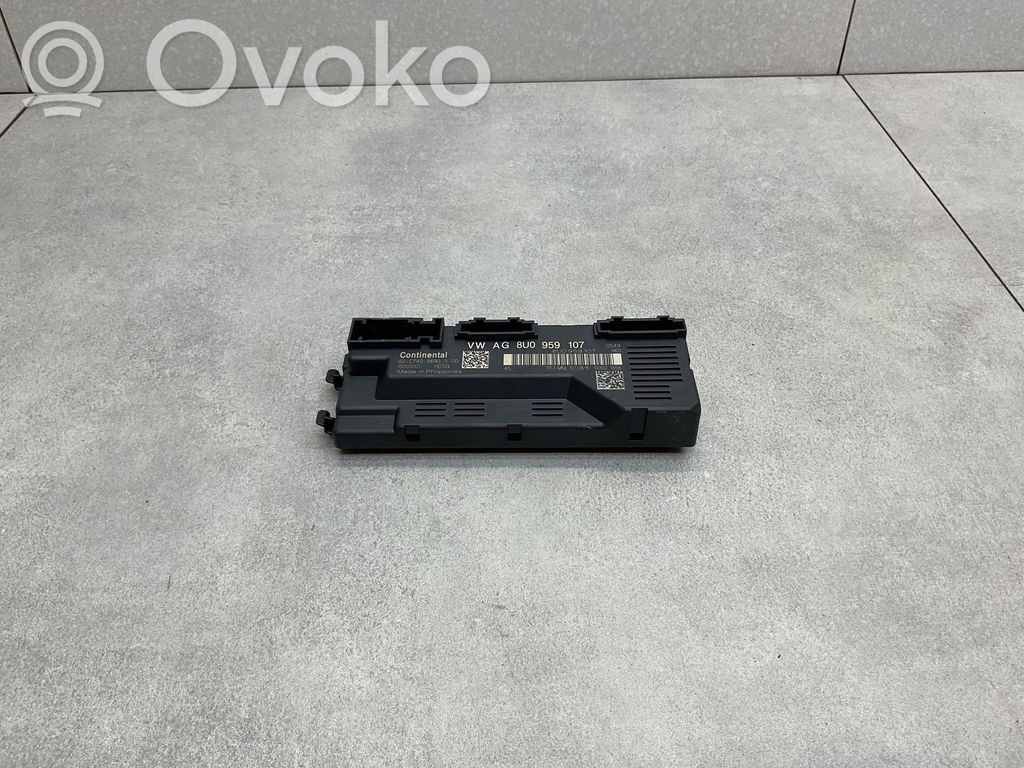Audi Q3 8U Unité de commande / module de hayon 