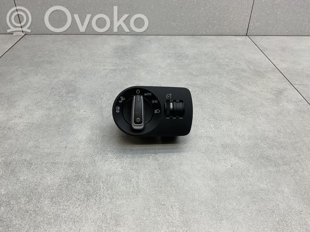 Audi Q3 8U Interrupteur d’éclairage 