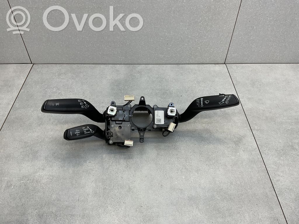 Audi Q3 8U Interruptor/palanca de limpiador de luz de giro 