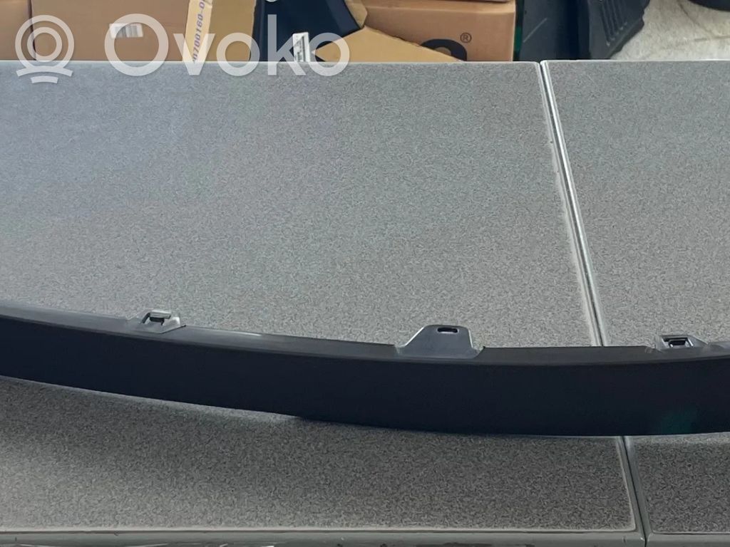Toyota Corolla E120 E130 Etupuskuri 