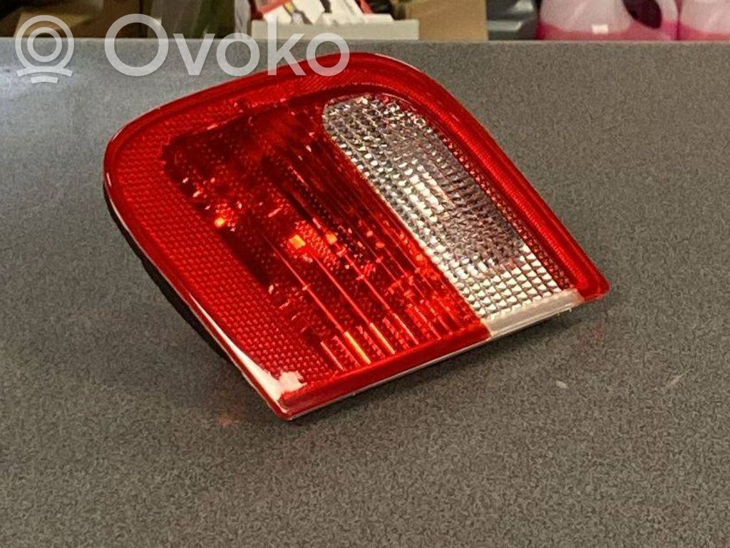 Rear/tail lights   63218364924