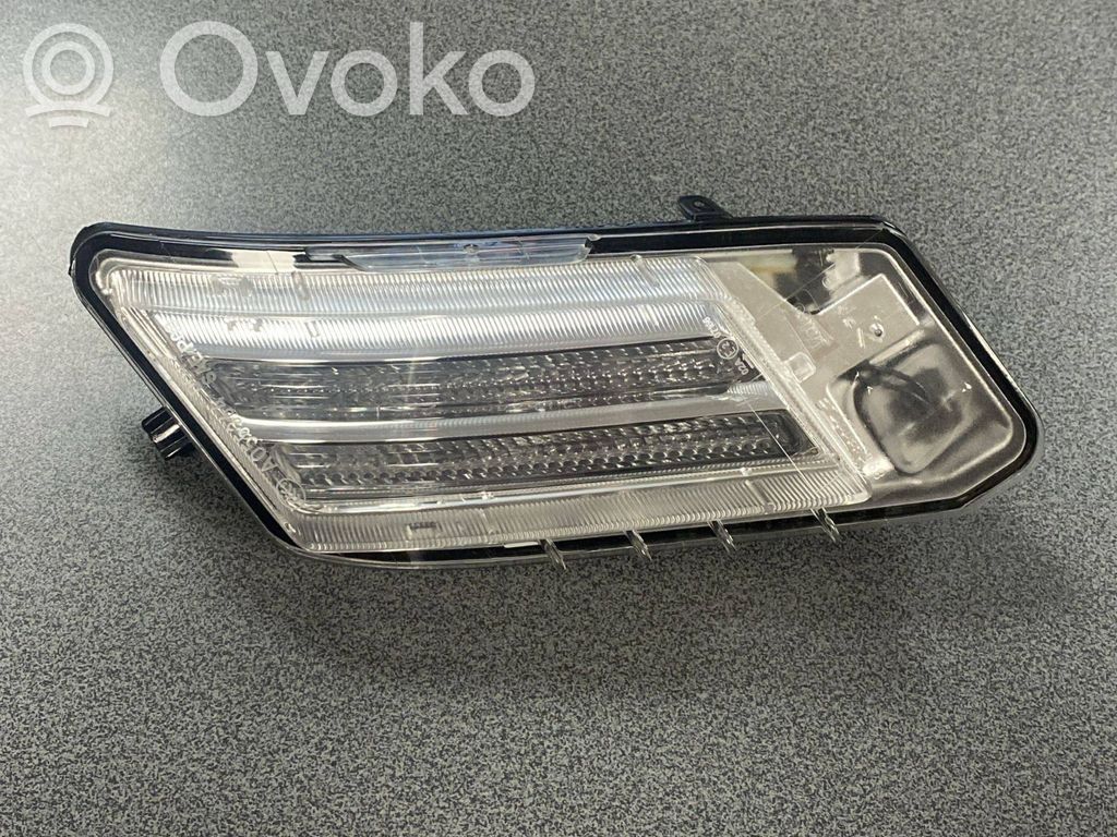 LED dienas gaisma   31290873,30784164,30784164
