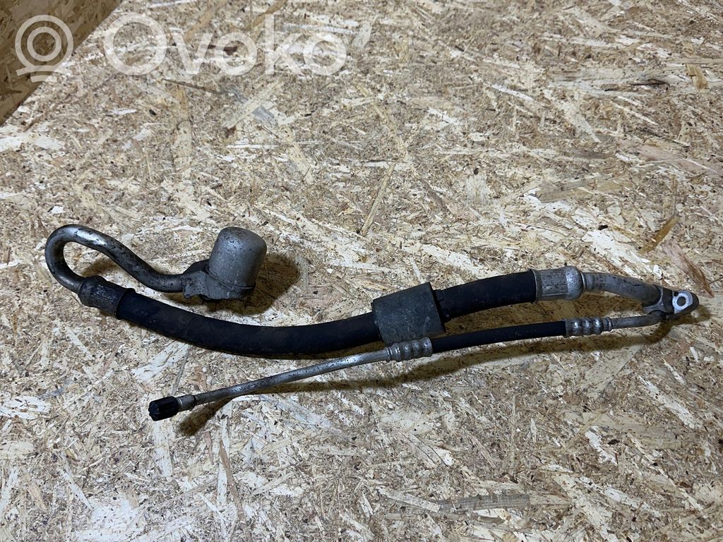 BMW 3 E90 E91 Air conditioning (A/C) pipe/hose 
