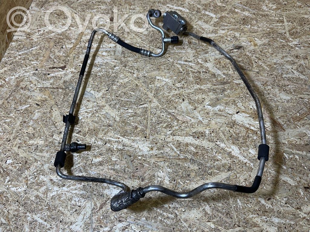 BMW 3 E90 E91 Gaisa kondicioniera caurulīte (-es) / šļūtene (-es) 