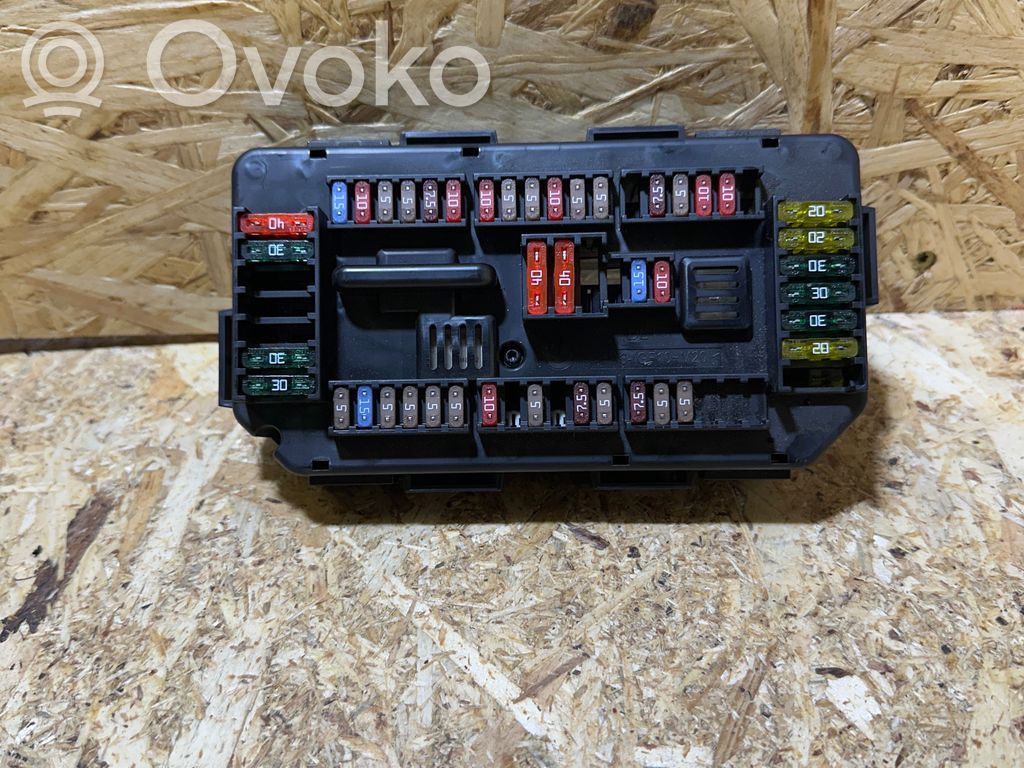 BMW 1 F20 F21 Modul siguranțe 