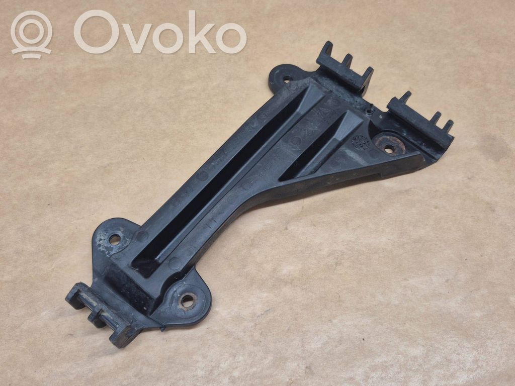Audi A6 S6 C4 4A Soporte del parachoques delantero 