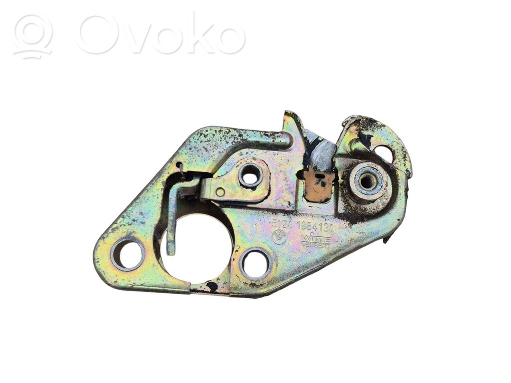 BMW 3 E30 Tailgate/trunk/boot lock/catch/latch 