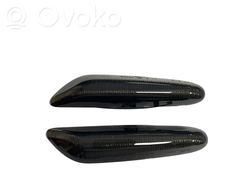 Sparno posūkio žibintas   63133403613