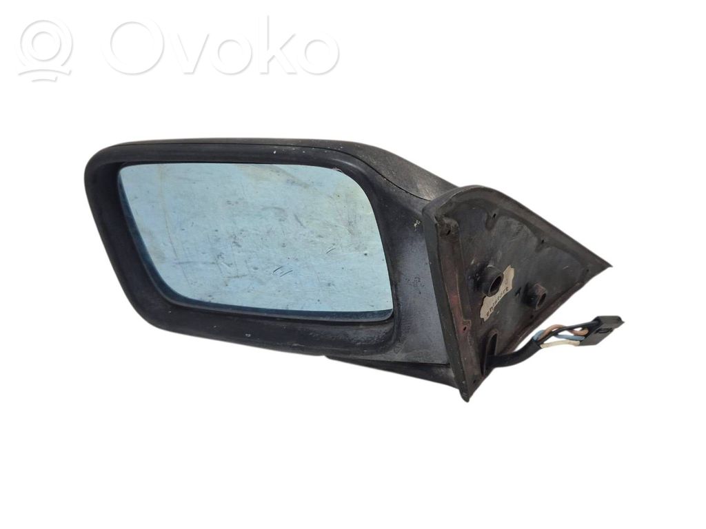 BMW 3 E30 Front door electric wing mirror 