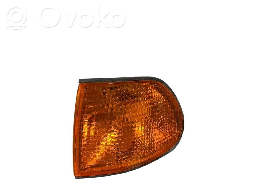 BMW 7 E38 Front indicator light 