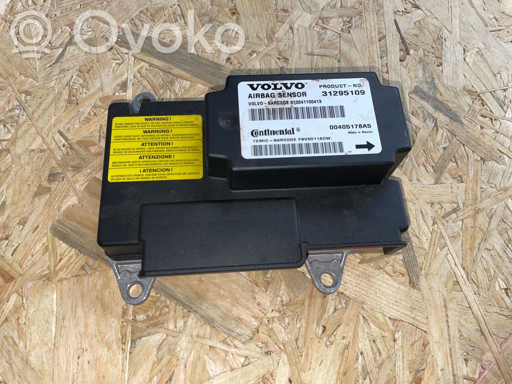 Volvo V50 Airbag control unit/module 