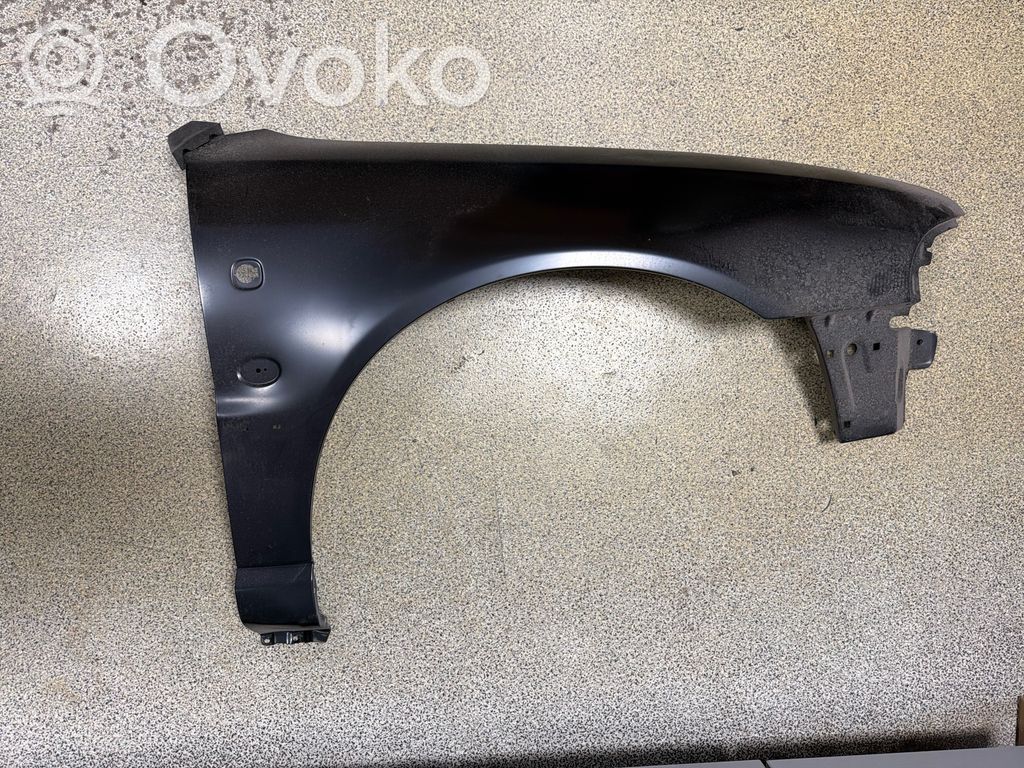 Audi A4 S4 B5 8D Guardabarro 