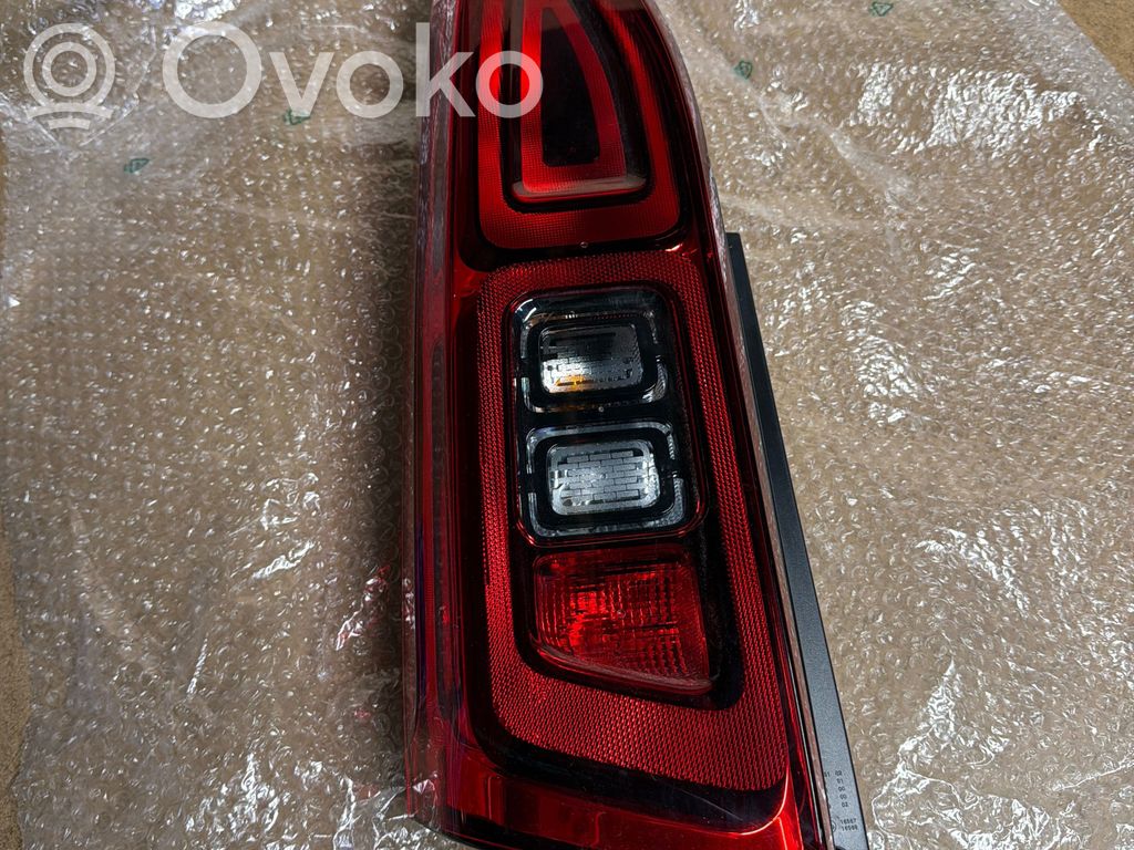 Rear/tail lights   9819649280,311146373
