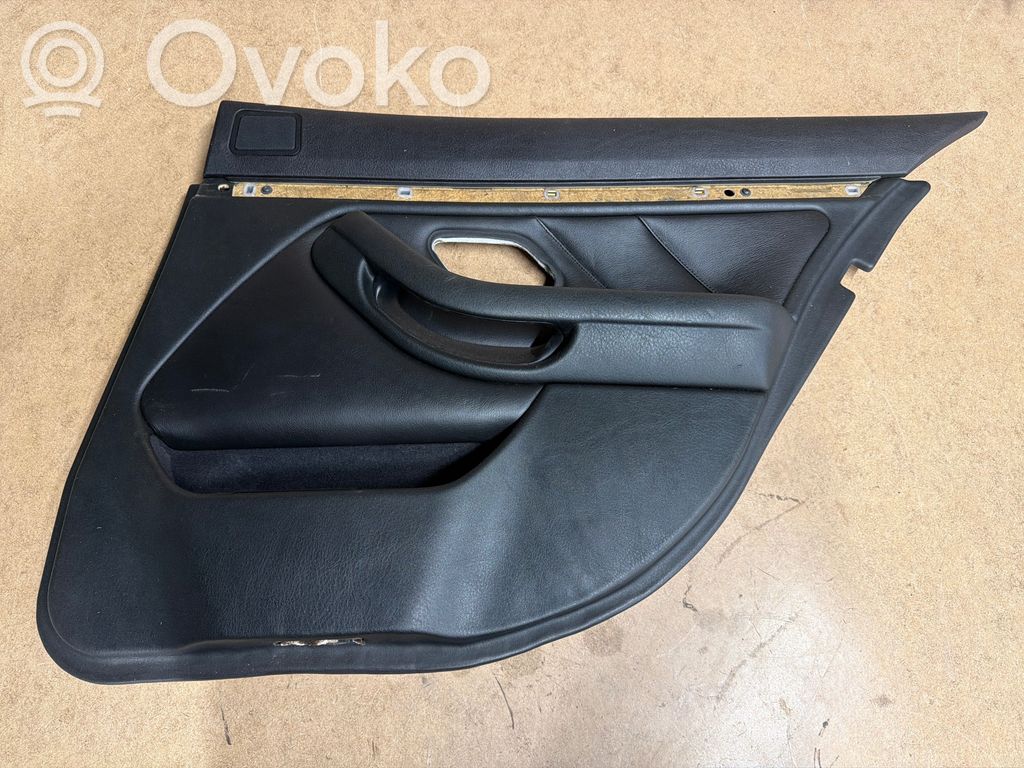 BMW 5 E39 Apšuvums aizmugurējām durvīm 