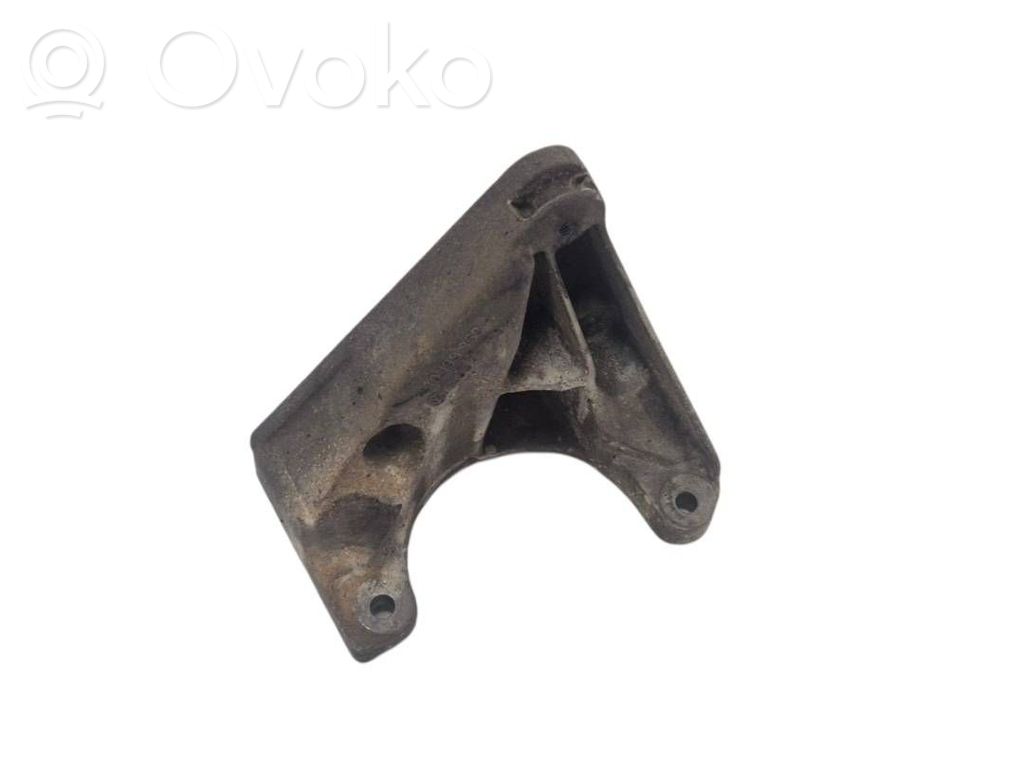 Engine mounting bracket   4A0199353A