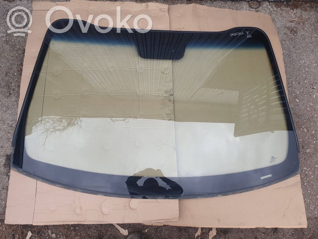 KIA Sportage Front windscreen/windshield window 