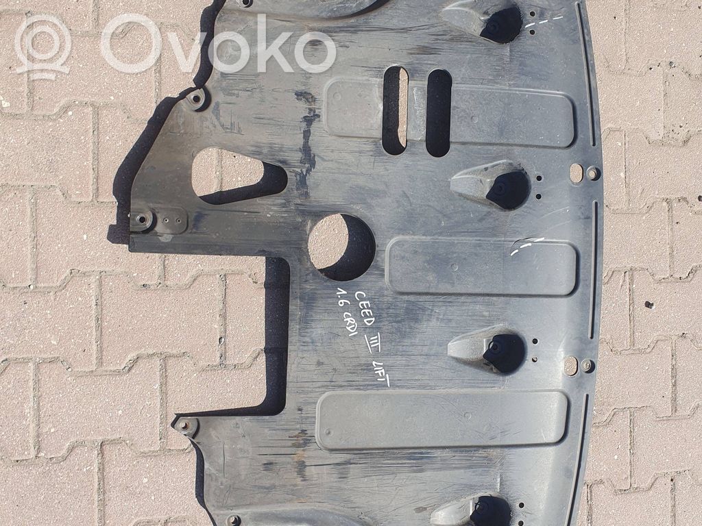 KIA Ceed Protector/cubierta de la carrocería inferior delantera 