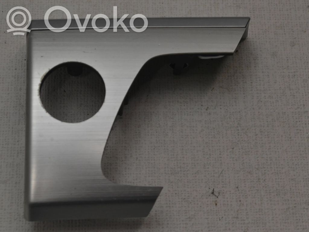 BMW X5 E70 Dashboard glove box trim 
