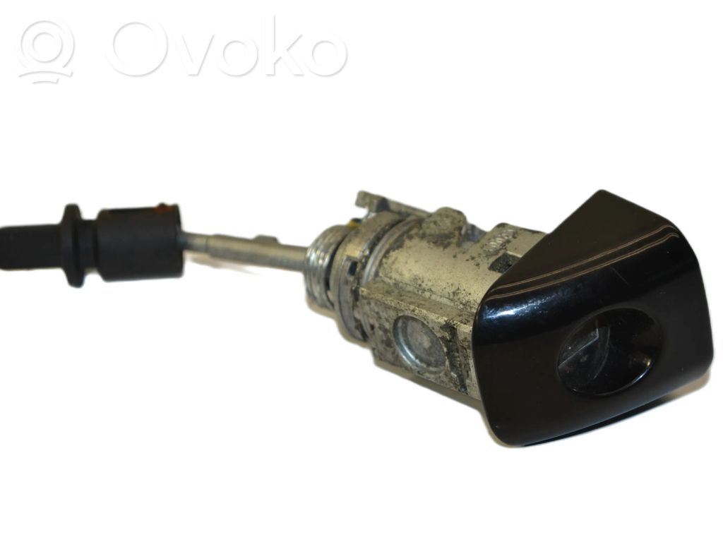 Audi A4 S4 B8 8K Zamek drzwi przednich 