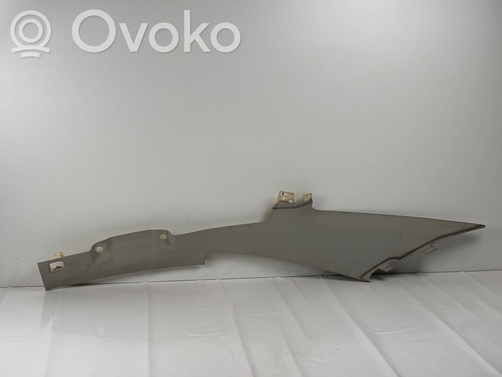 Audi A8 S8 D3 4E (D) statņa dekoratīvā apdare (augšdaļa) 