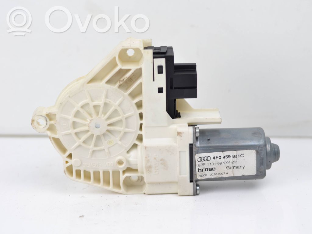 Audi A6 S6 C6 4F Aizmugurē loga pacēlāja motoriņš 