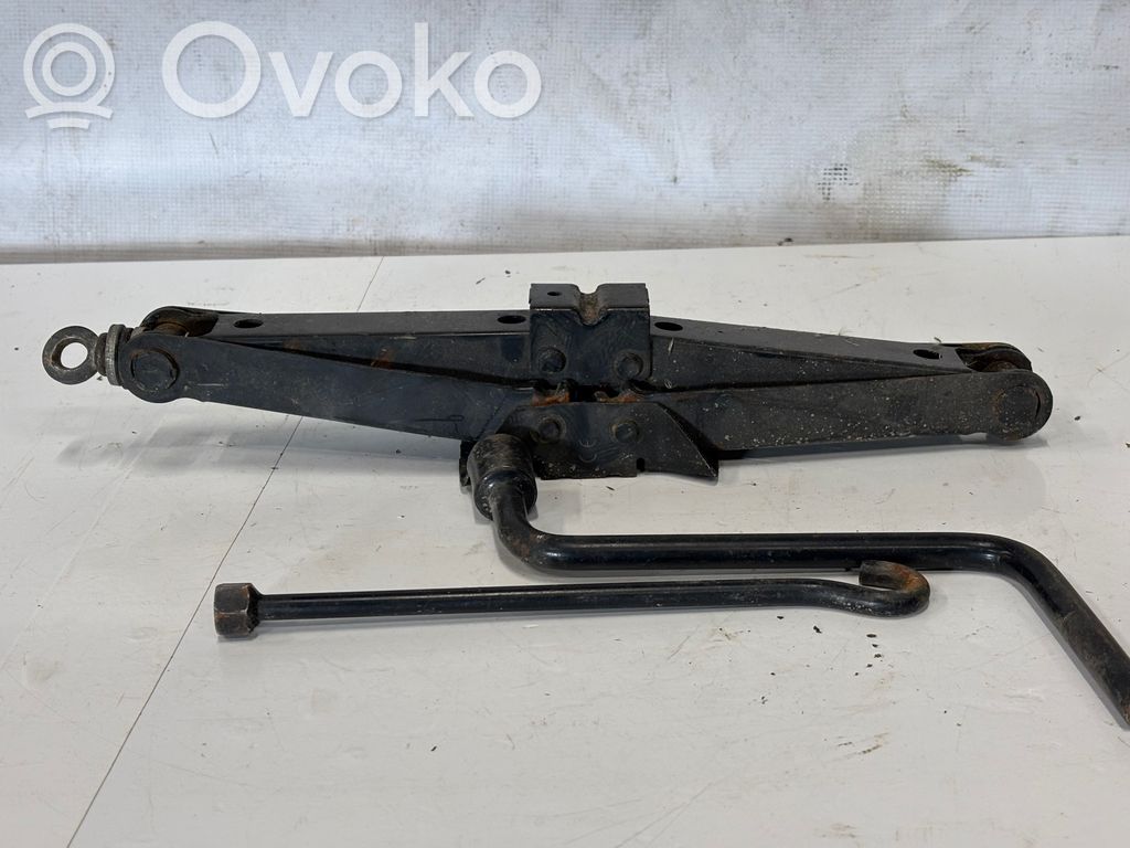 Audi A6 S6 C4 4A Tunkki 