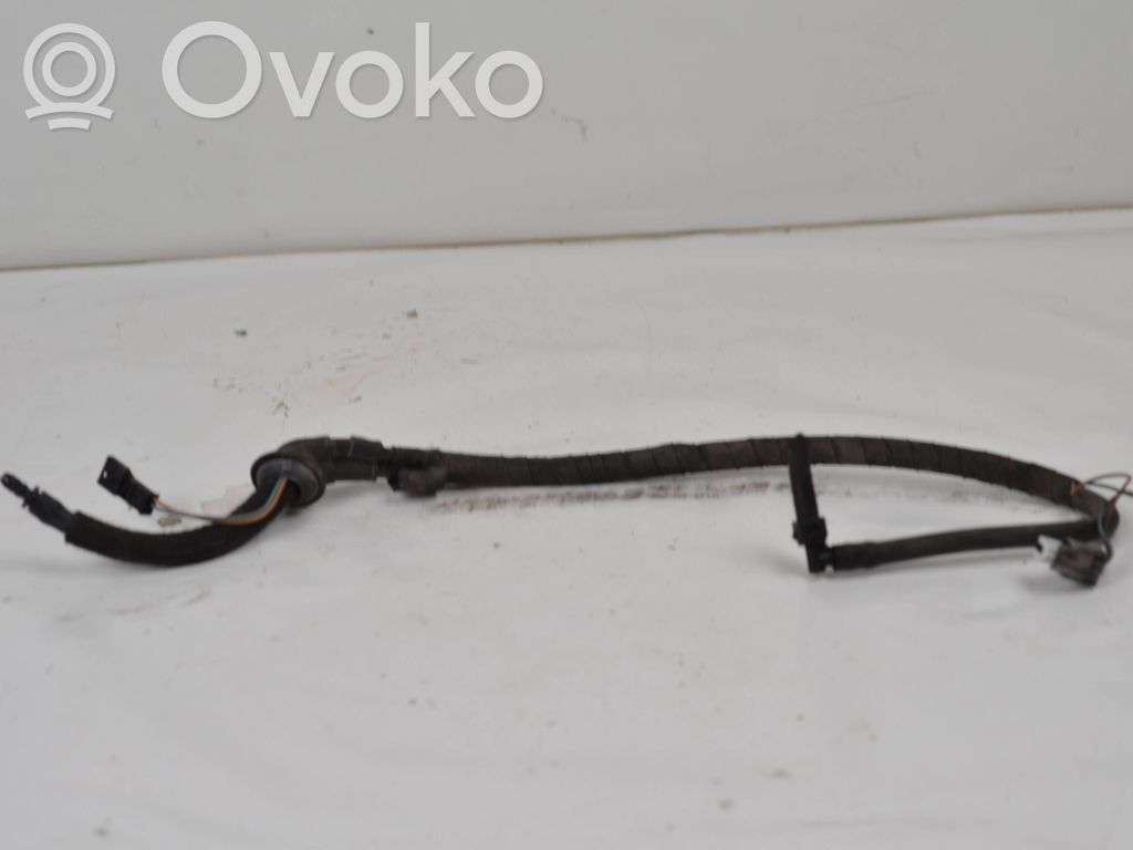 BMW X5 E70 Windshield washer fluid hose 