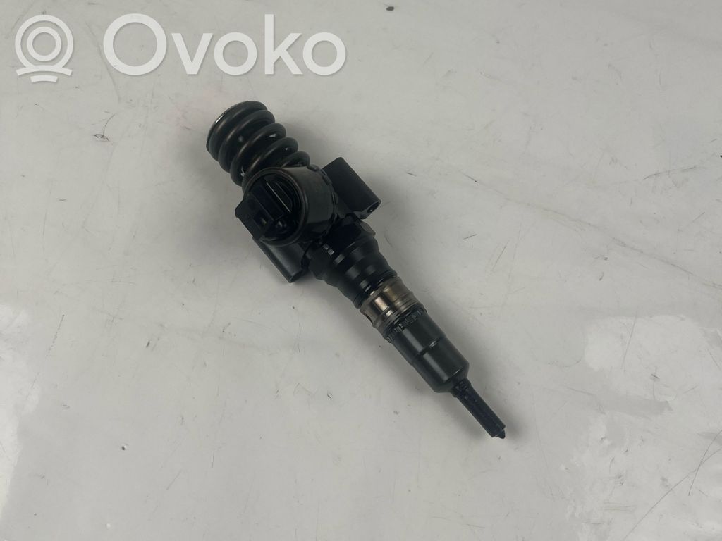 Inyector de combustible   03G130073G,MN980235,03G130073GX,0414720404,0414720454,0986441516,0986441566