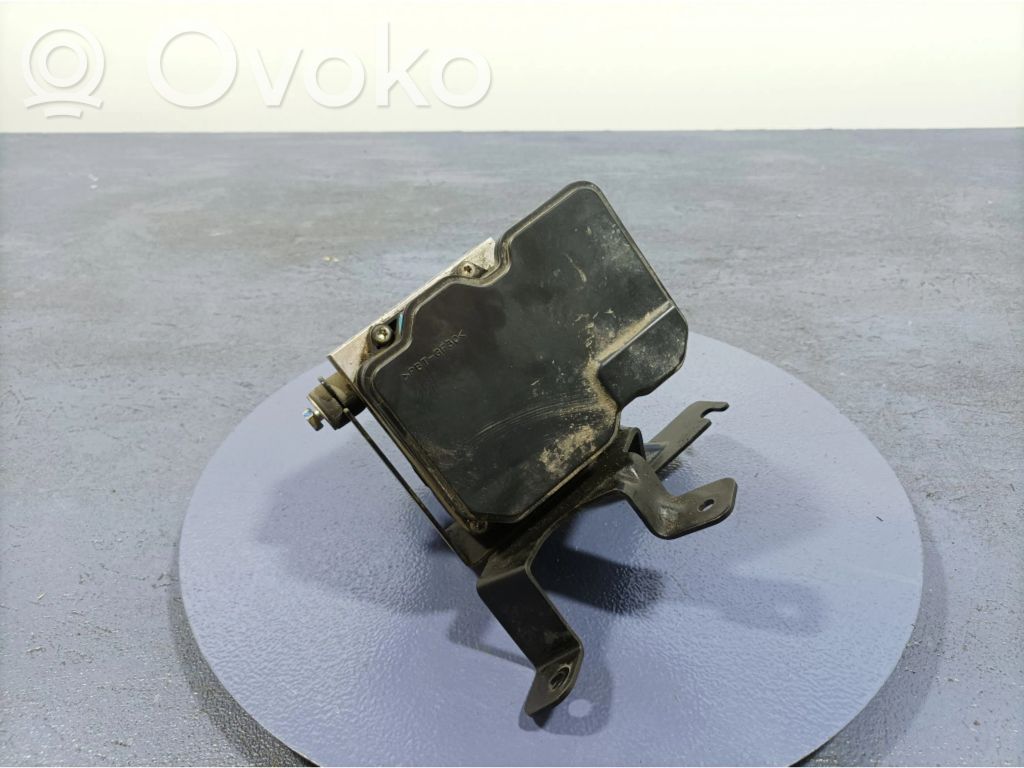 Isuzu D-Max ABS bloks 