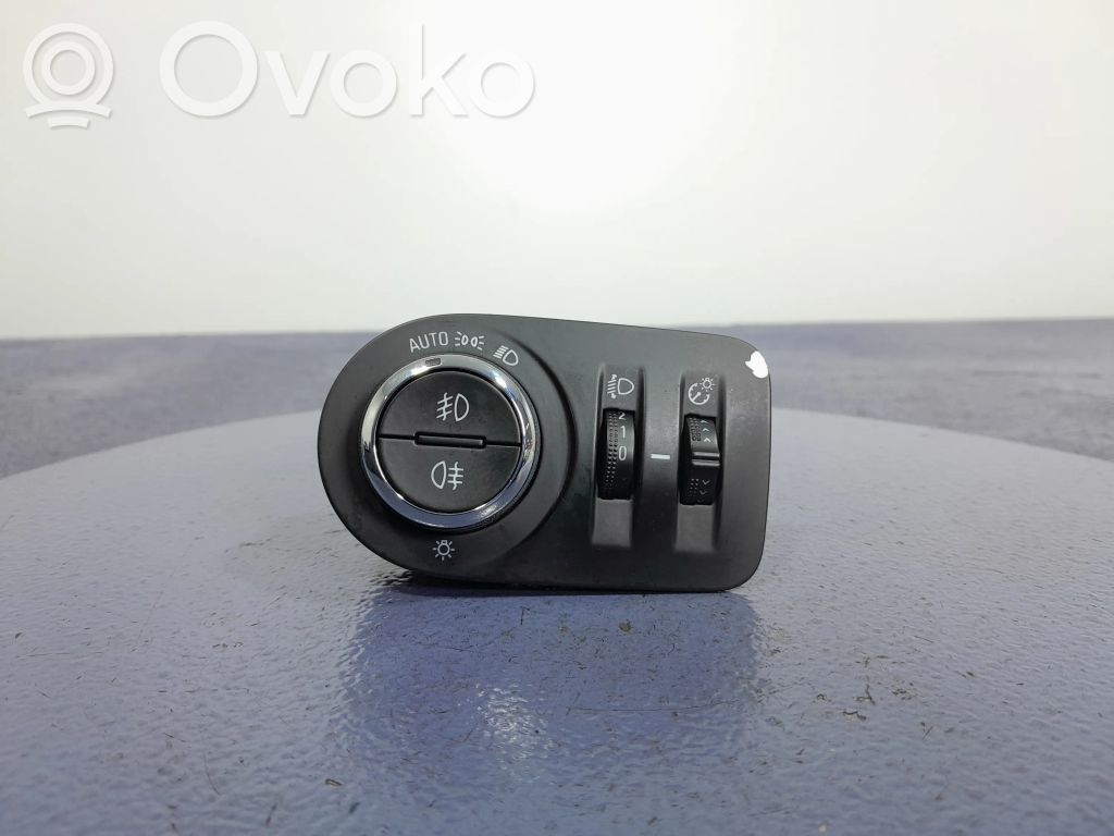 Opel Astra K Light switch 