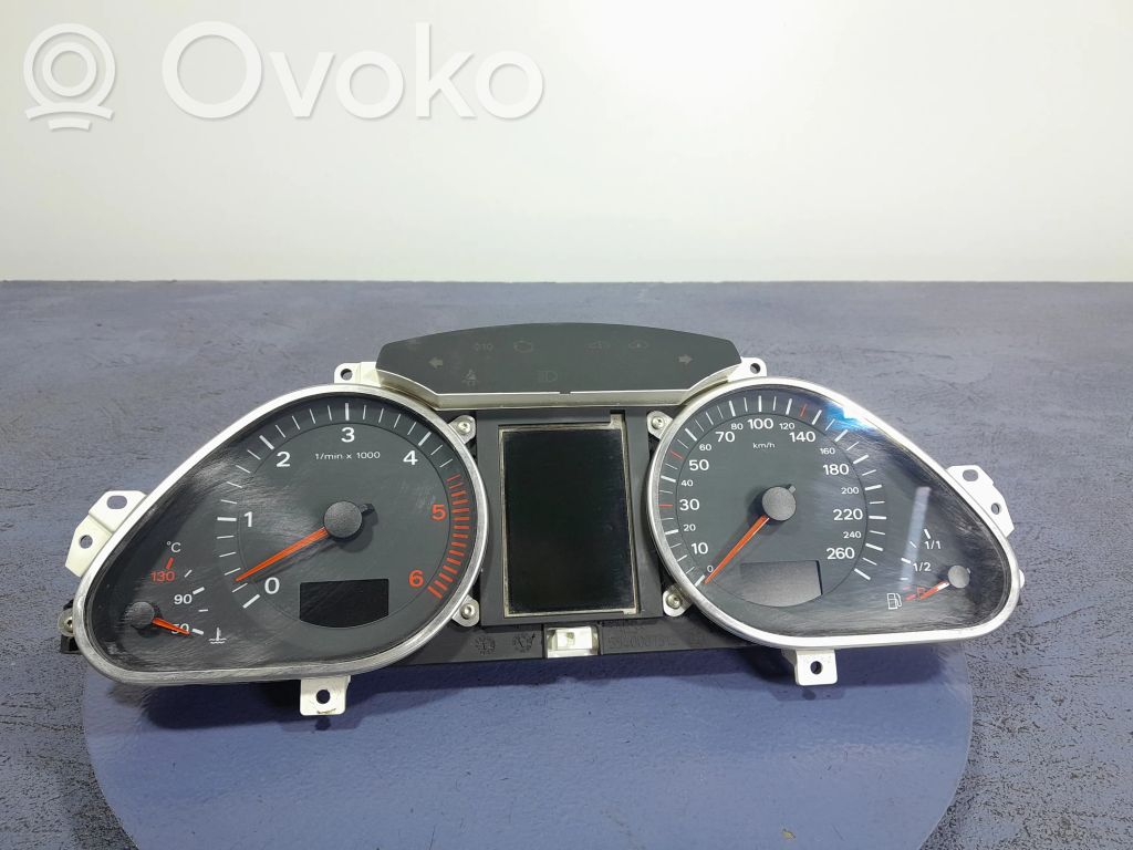 Audi A6 Allroad C5 Tachimetro (quadro strumenti)