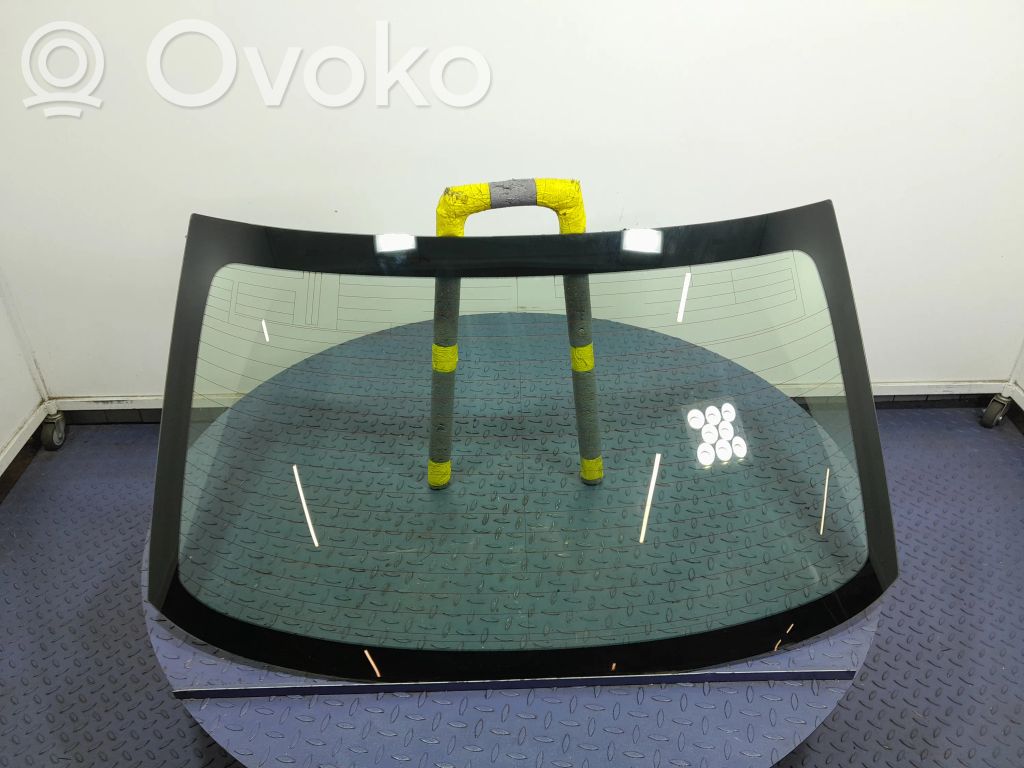 Rear windscreen/windshield window