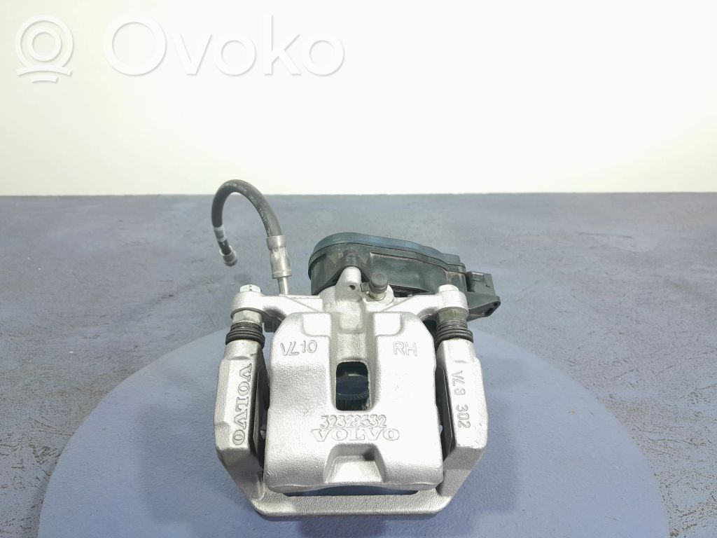Volvo XC40 Takajarrusatula 