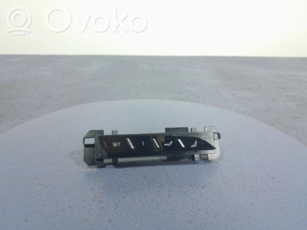 Audi A8 S8 D2 4D Seat heating switch 