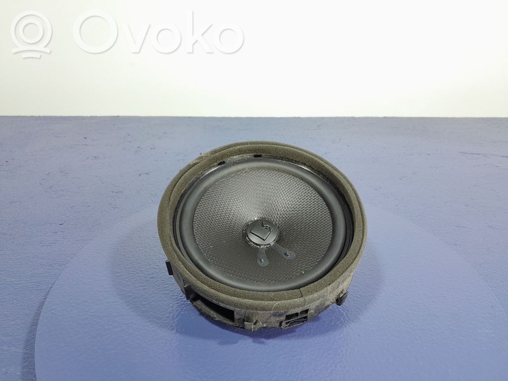 Mitsubishi Outlander Altavoz subwoofer 