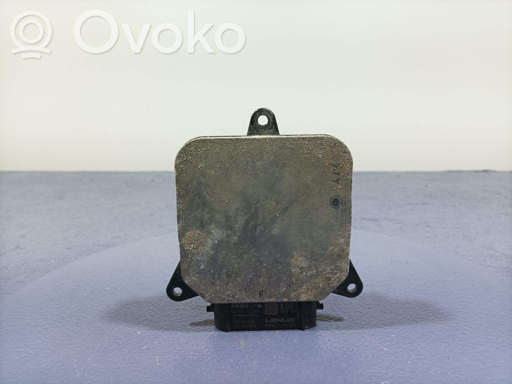 Lexus NX Voltage converter/converter module 