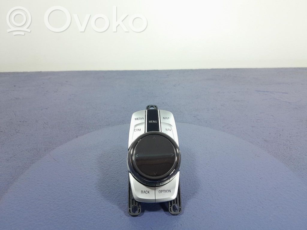 BMW 7 G11 G12 Alte comutatoare/butoane 