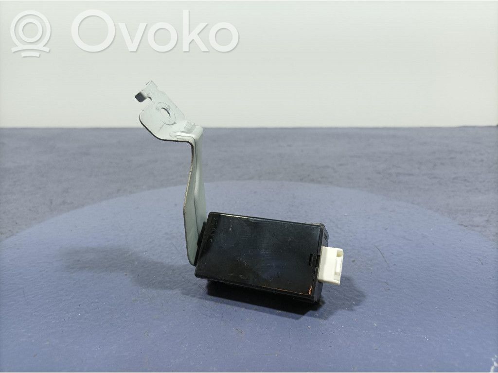 Mazda CX-7 Comfort/convenience module 