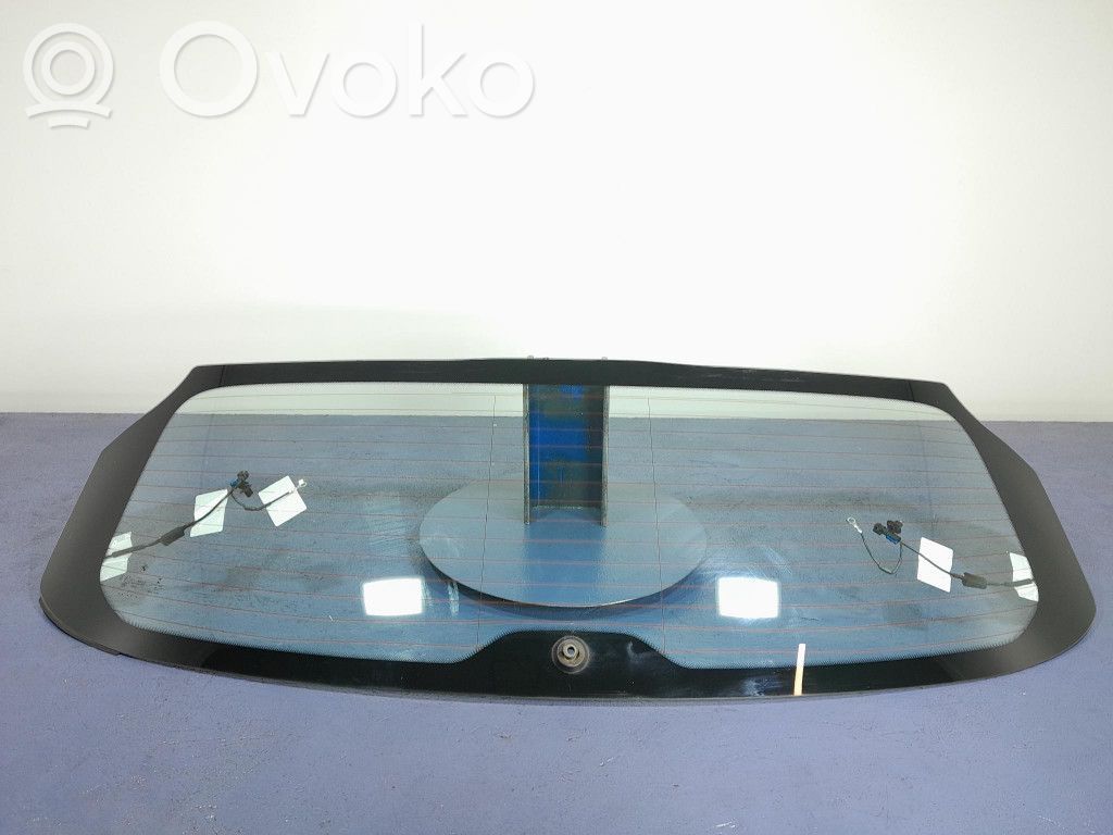 Rear windscreen/windshield window   7483079,7483079