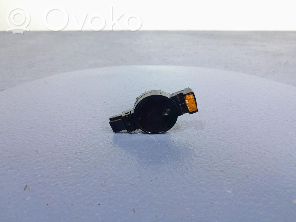 BMW X3 F25 Rain sensor 