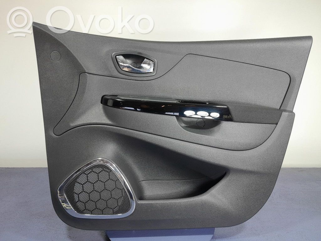 Renault Captur Boczki / Tapicerka drzwi / Komplet 