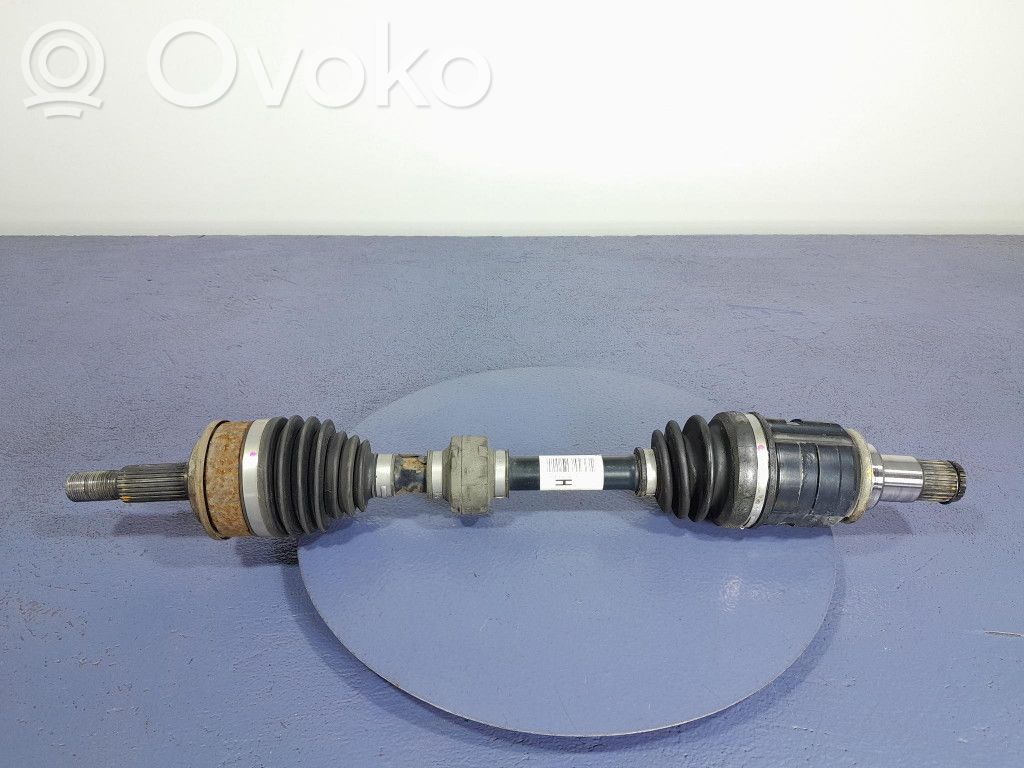 Toyota Auris E180 Eje de transmisión delantero 