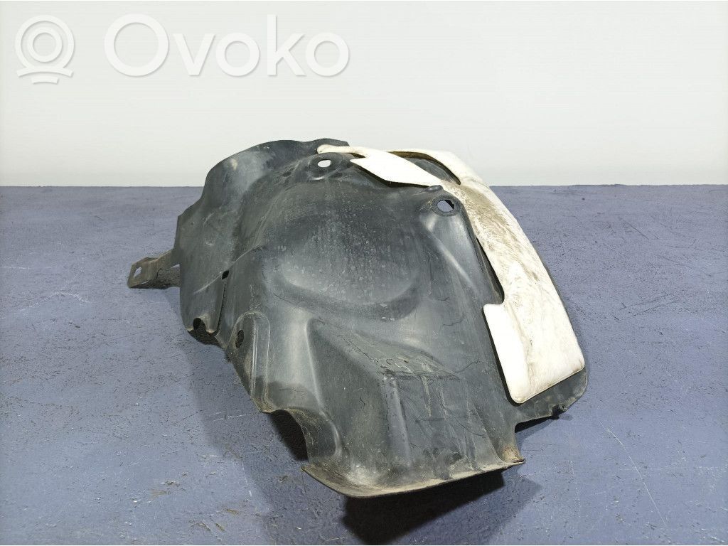 Renault Clio IV Nadkole przednie