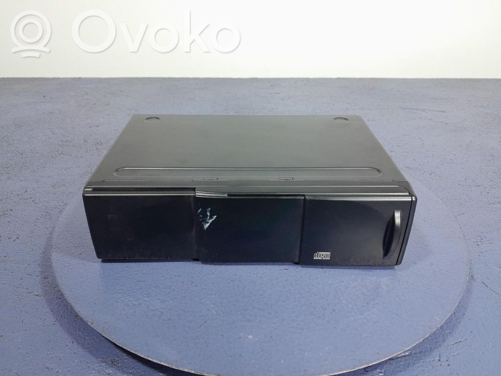 Saab 9-5 Radio / CD/DVD atskaņotājs / navigācija 