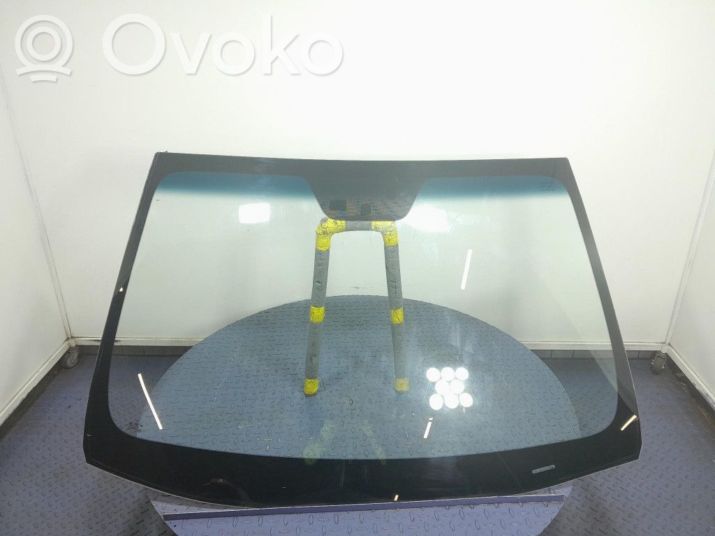 Front windscreen/windshield window