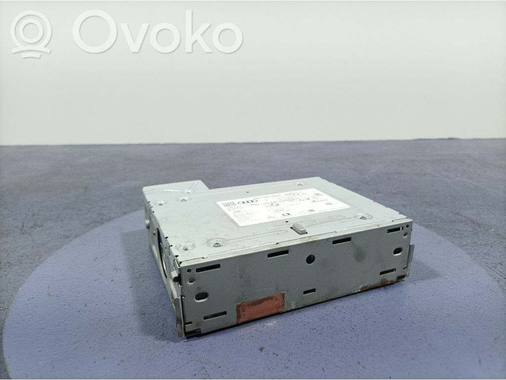 Aixam A721 Radio/CD/DVD/GPS-pääyksikkö 