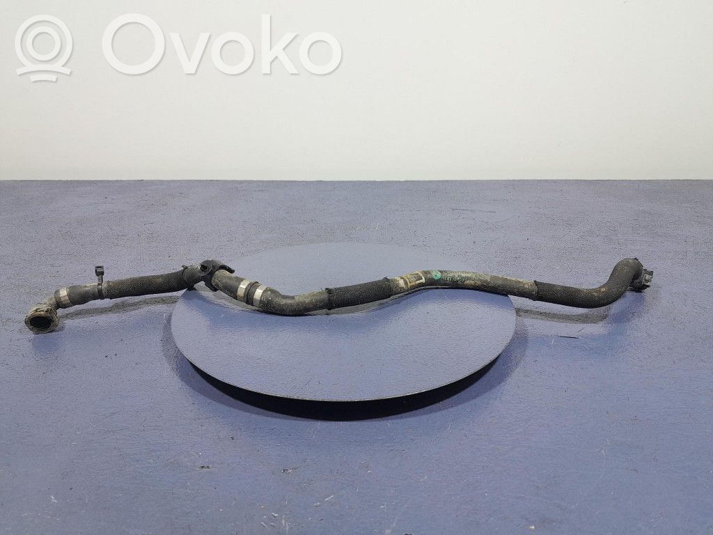 BMW X5 G05 Tubo flessibile del liquido di raffreddamento del motore 