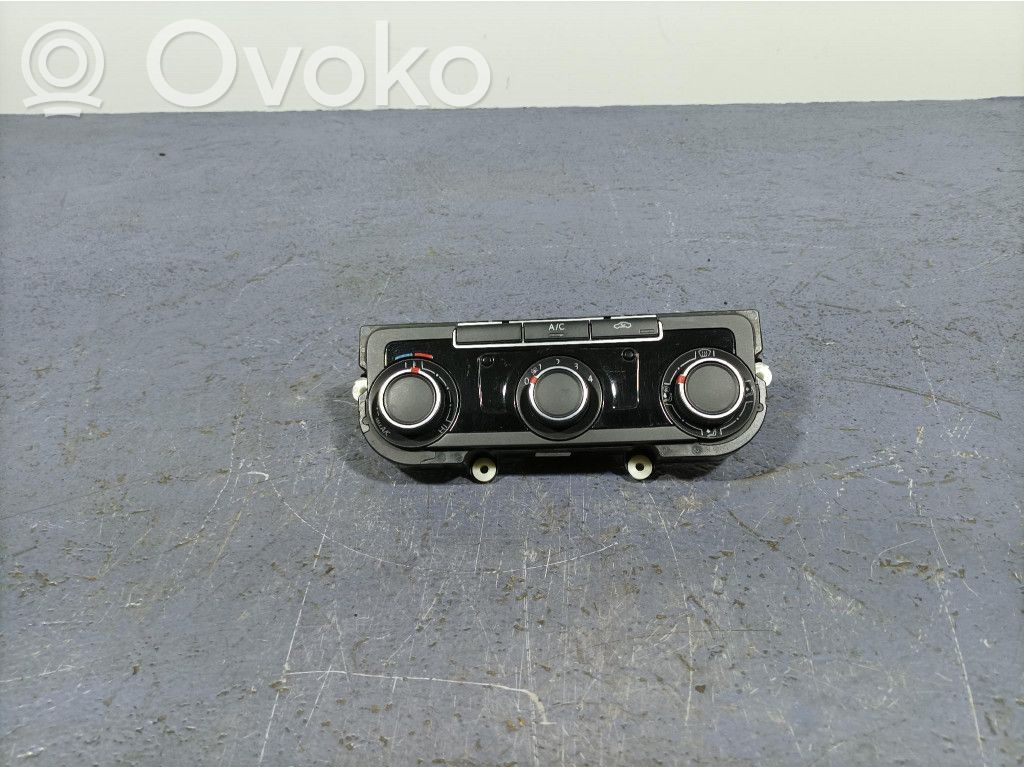 Volkswagen Caddy Climate control unit 