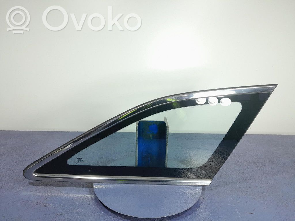 KIA Ceed Vidrio lateral trasero 